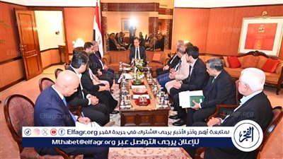 وزير الخارجية يلتقي قيادات غرف التجارة والصناعة ومسؤولي كبرى الشركات الباكستانية