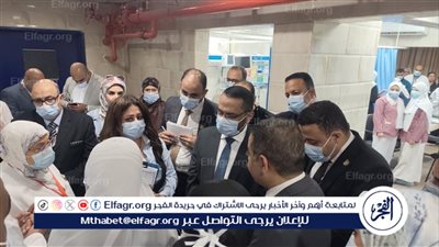زيارة مفاجئة لمساعد وزير الصحة لمستشفى صدر أسيوط اليوم 