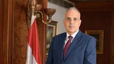 وزير الري يصل إلى مدينة بوجمبورا بجمهورية بوروندي