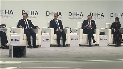 وزير الخارجية يشارك في جلسة بشأن إعادة تقييم المسؤوليات العالمية ومسارات السلام في غزة