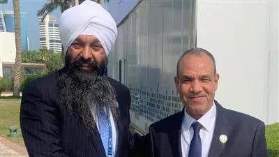 وزير الخارجية يلتقي وزير الدولة الكندي للتنمية الدولية على هامش منتدى الدوحة