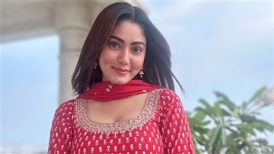 من البحث عن الحقيقة إلى اعتناق الإسلام.. نجوم في بوليوود غيّروا مسار حياتهم عن قناعة