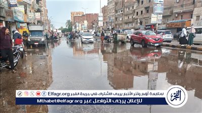 الشتاء دّق البيبان.. أمطار غزيرة تضرب بني سويف والمحافظة تدفع بسيارات شفط المياه (صور)