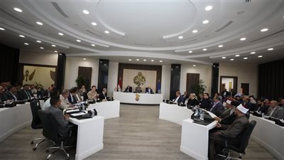  محافظ أسوان: جاهزية كاملة لجولة الإعادة.. والحياد التام للوحدات المحلية واجب وطني لا يقبل الجدل