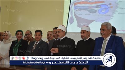 رئيس جامعة الأزهر يتابع سير العملية التعليمية بكلية الطب البيطري بأسيوط