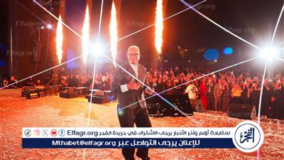 عمرو دياب يتألق في حفل خاص بأبو ظبي