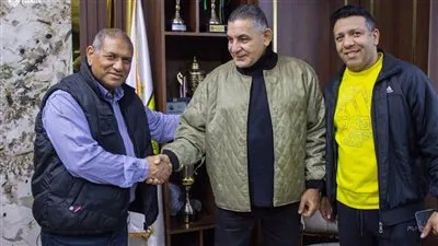 نادي السكة الحديد يتعاقد رسميًا مع الكابتن عبدالفتاح عباس لقيادة الكرة النسائية