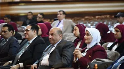 تحت رعاية رئيس جامعة القاهرة واليونسكو: اجتماع إقليمي لرسم السياسة الوطنية للموارد التعليمية المفتوحة 