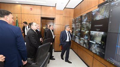 محافظ الدقهلية يتابع أعمال غلق لجان التصويت في اليوم الأخير من الجولة الثانية لانتخابات مجلس النواب