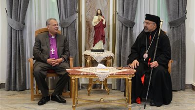 رئيس الطائفة الإنجيلية يهنئ بطريرك الأقباط الكاثوليك بعيد الميلاد المجيد
