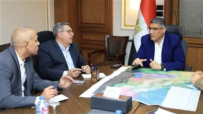 محافظ الجيزة يعلن مخططًا لتطوير ورفع كفاءة 74 نفقًا أسفل الطريق الدائري