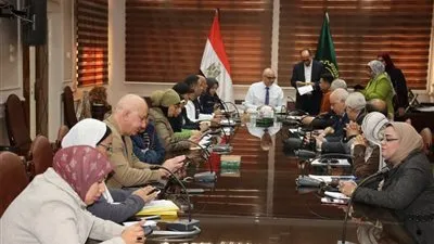 محافظ القليوبية يتفاعل مباشرة مع المواطنين ويوجه بحلول عاجلة لمشاكلهم