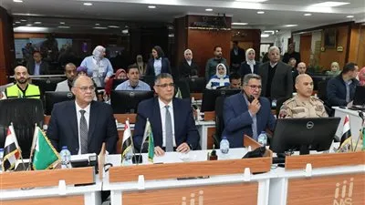 محافظ الجيزة يتابع أعمال فتح لجان جولة الإعادة لانتخابات مجلس النواب بالدائرة الثامنة «إمبابة والمنيرة الغربية»