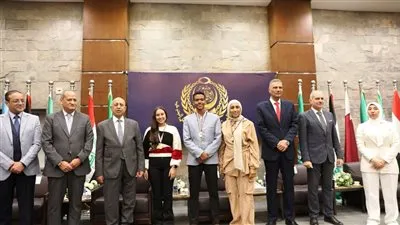 محافظ أسوان يكرم الفائزين بالمعرض المحلي للعلوم والهندسة «إيسف 2026» والمؤهلين للتصعيد للجمهورية