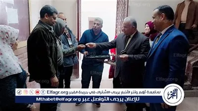 وكيل الوزارة يقدم التهنئة للعاملين بديوان المديرية وقطاع تعليم الفيوم بمناسبة العام الجديد 2026
