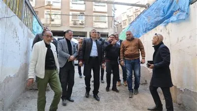 محافظ الجيزة يكلف بإقامة نقطة ثابتة لشرطة المرافق لمنع أي تجاوزات للباعة الجائلين بشارع العريش