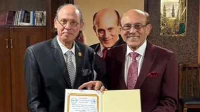 تكريم محمد صبحي في احتفالية الجمعية المصرية العربية للثقافة والإعلام والفنون