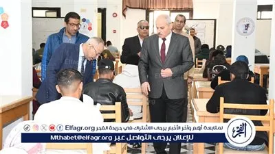 قيادة جامعة قناة السويس تتابع ميدانيًا انضباط أعمال امتحانات الفصل الدراسي الأول بالمعهد الفني للتمريض