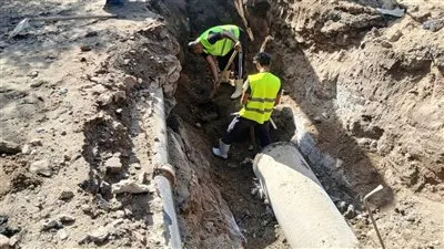 محافظ أسوان يتحرك فورًا لإصلاح كسر خط طرد الكرور وحل جذري خلال أيام