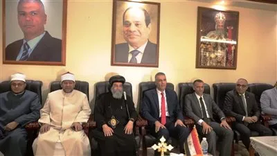 محافظ أسوان يشارك الأقباط احتفالات عيد الميلاد المجيد