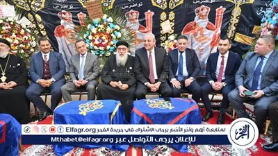 محافظ الغربية يشارك الإخوة الأقباط احتفالات عيد الميلاد بالمحلة وسمنود
