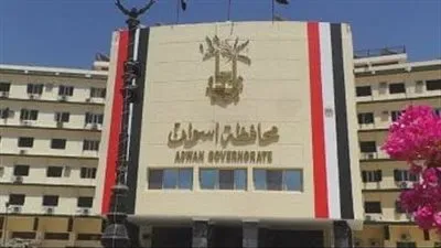 محافظ أسوان يهنئ بناة السد العالي والعاملين به بمناسبة مرور 66 عامًا على ملحمة البناء