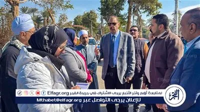 محافظ سوهاج يتفقد أعمال رصف طريق مدخل قرية إدفا