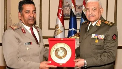  القائد العام للقوات المسلحة وزير الدفاع والإنتاج الحربى يلتقى وفد من الإتحاد العربى للرياضة العسكرية