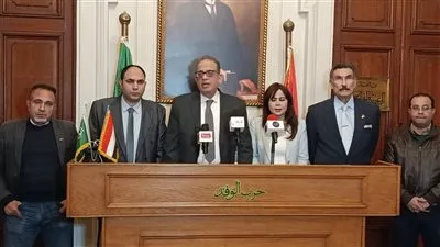 طارق عبد العزيز: استخدام الحبر الفسفوري لأول مرة.. والإقتراع إلكتروني