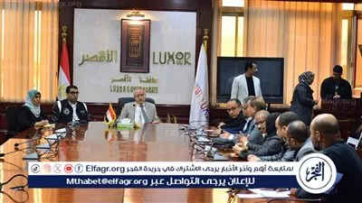 محافظ الأقصر يبحث الموقف التنفيذي لمشروعات الصرف الصحي في إسنا وأرمنت ضمن المبادرة الرئاسية 