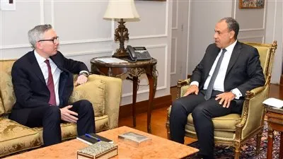 وزير الخارجية يلتقي الرئيس التنفيذي لشركة 