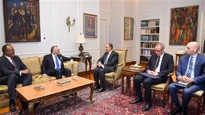 وزير الخارجية يستقبل كبير مستشاري الرئيس الأمريكي للشئون العربية والأفريقية