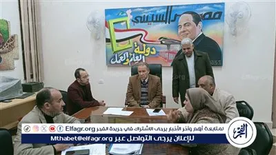 وكيل تعليم أسيوط يتابع ختام امتحانات الفصل الدراسى الأول لصفوف النقل بالثانوي العام 