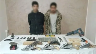 سقوط متهم بإدارة ورشة لتصنيع السلاح بشقة مستأجرة بالظاهر 