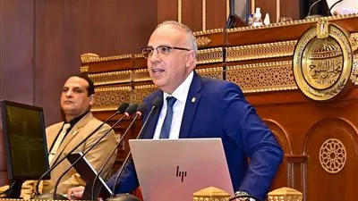 سويلم الطلب على المياه فى مصر يقدر بـ ٨٨.٥٥٠ مليار م٣ سنويًا