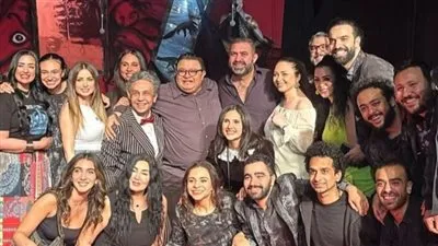 النجوم شريف إسماعيل ميّ حمدي وشاهندا محمد يكشفون كواليس «حاجة تخوف» في برنامج الطريق على قناة TEN