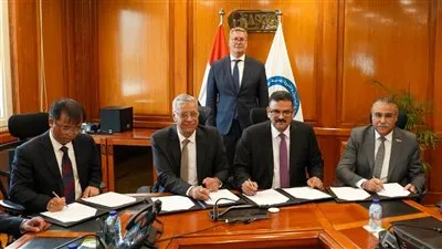  وزير البترول والثروة المعدنية يشهد توقيع مذكرة تفاهم مع 