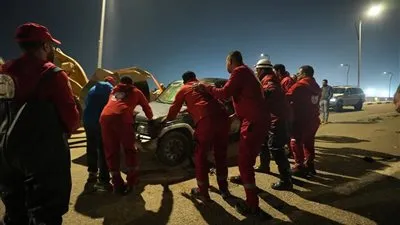 الهلال الأحمر المصري يدفع بفرق الطوارئ والسيول لدعم أجهزة الدولة عقب انفجار ماسورة مياه بمحيط معرض الكتاب