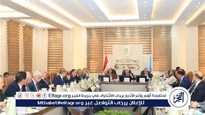 رئيس جامعة أسيوط يشارك في اجتماع المجلس الأعلى للجامعات بجامعة الأقصر