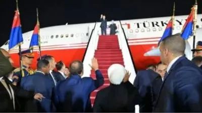 عاجل- السيدة انتصار السيسي توثق لحظات وداع أردوغان وزوجته وتبرز دفء العلاقات المصرية التركية