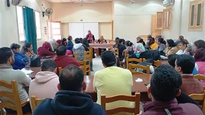 محافظ أسوان يتابع جهود إزالة 390 حالة تعدٍّ على أراضي الدولة 