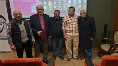 بعد تميزه في الدورة 75 لمهرجان برلين السينمائي.. المخرج محمد رشاد يستعيد أسباب نجاحه الأول بالسينما المستقلة في مصر