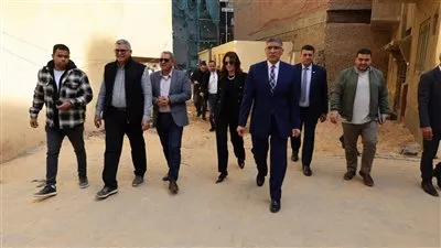 محافظ الجيزة يتفقد شارع العريش بعد إعادة الانضباط والتجهيزات الجارية بالموقع البديل للباعة الجائلين
