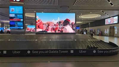 إعلانات رقمية وثابتة عن الوجهات السياحية المصرية بالشوارع الرئيسية ومطار أسطنبول ومقر المعرض