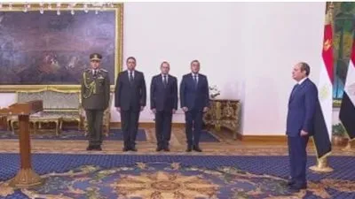 عاجل- الوزراء الجدد يؤدون اليمين الدستورية أمام الرئيس عبد الفتاح السيسي