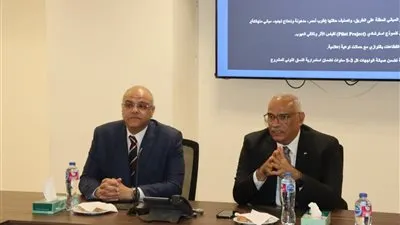 محافظ القليوبية يبحث تطوير الواجهات المطلة على الطريق الدائري بمحافظة القليوبية