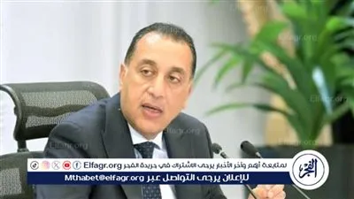 عاجل- رئيس الوزراء يكلف وزير الدولة للإعلام بتشكيل مكتب إعلامي على أعلى مستوى في كل وزارة