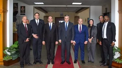 بمشاركة 40 متدربًا.. محافظ الإسكندرية يشهد ختام البرنامج التدريبي لأعضاء الشئون القانونية