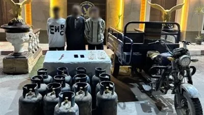 كشف ملابسات العثور على جثمان أحد الأطفال وآخر مصاب بأرض زراعية بأسيوط 