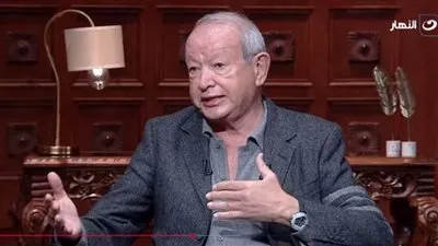 نجيب ساويرس: حلمت بشراء جزيرة للاجئين السوريين لتوفير مأوى وفرص عمل